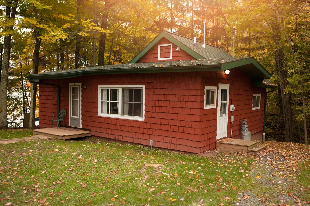 Mission Springs Resort Ashland Exterior photo